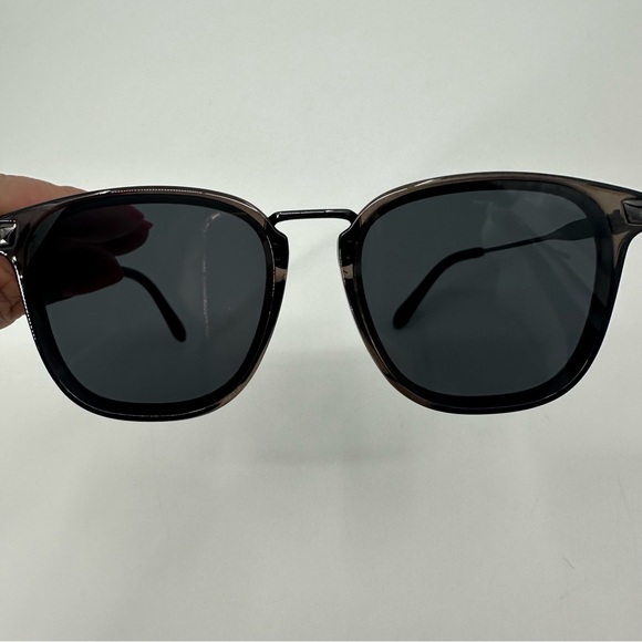 Quay | Jackpot Remixed Black Polarized Sunglasses New - Picture 7 of 12